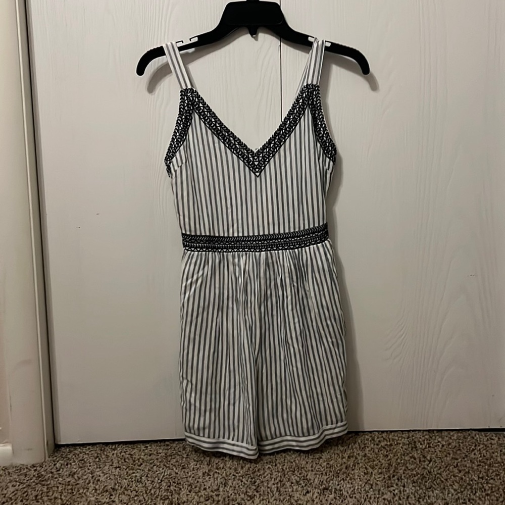 WOMENS STRIPED ROMPER WITH EMBROIDERED DETAIL SIZE S. NWT.